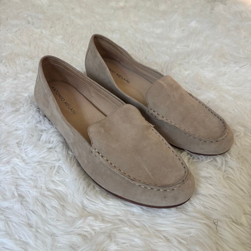 Antonio Melani Womens Beige Suede Loafers Slip On Moc Toe Flats Size 8.5 M